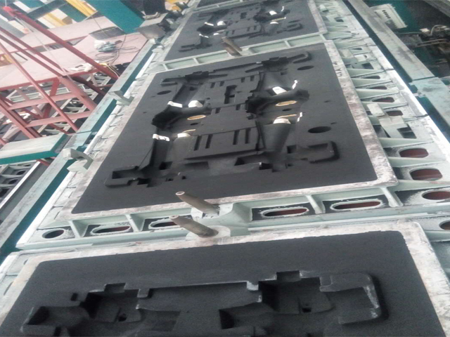 桥壳造型砂型效果-1_.jpg